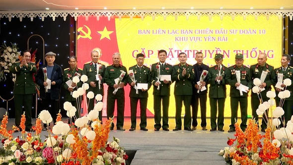 Ban Liên lạc Bạn chiến đấu Sư đoàn 10, khu vực Yên Bái gặp mặt truyền thống năm 2025