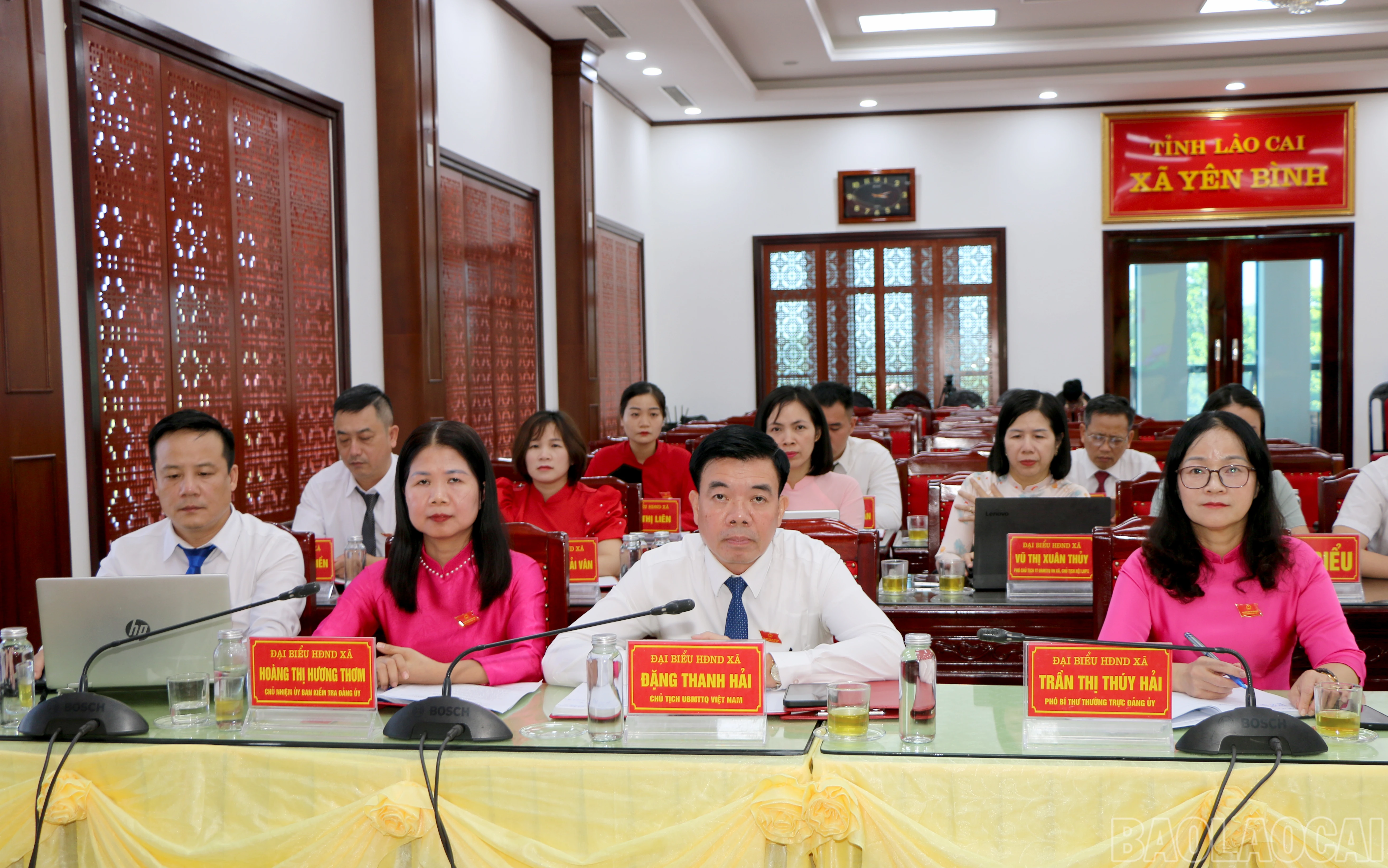 Phó Chánh Văn phòng UBND tỉnh Bùi Ngọc Hùng được chỉ định giữ chức Phó Bí thư Đảng ủy xã Yên Bình và được bầu giữ chức Chủ tịch UBND xã Yên Bình ảnh 8