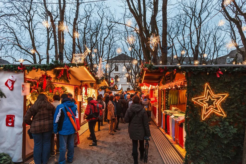 Giáng sinh ở khu chợ 'đáng ghé thăm nhất' thủ đô Vienna