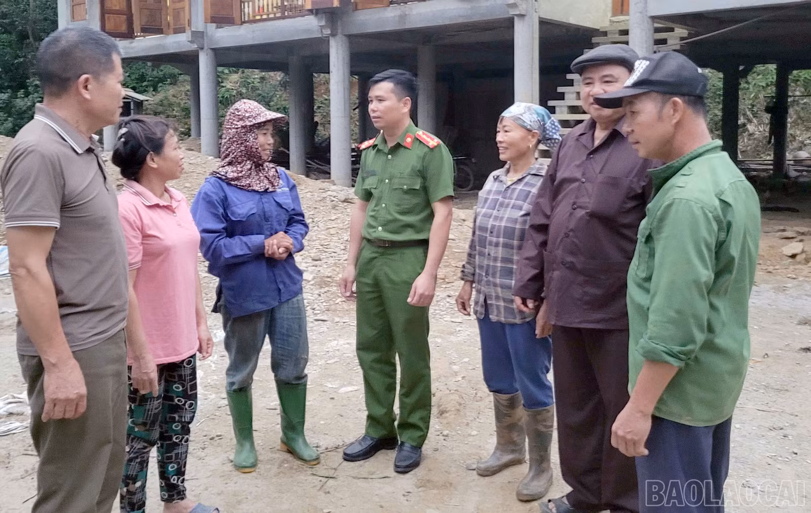 baolaocai-br_phong.jpg
