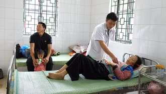 Khát vọng rút ngắn con đường tiếp cận y tế của đồng bào vùng cao Nậm Chày