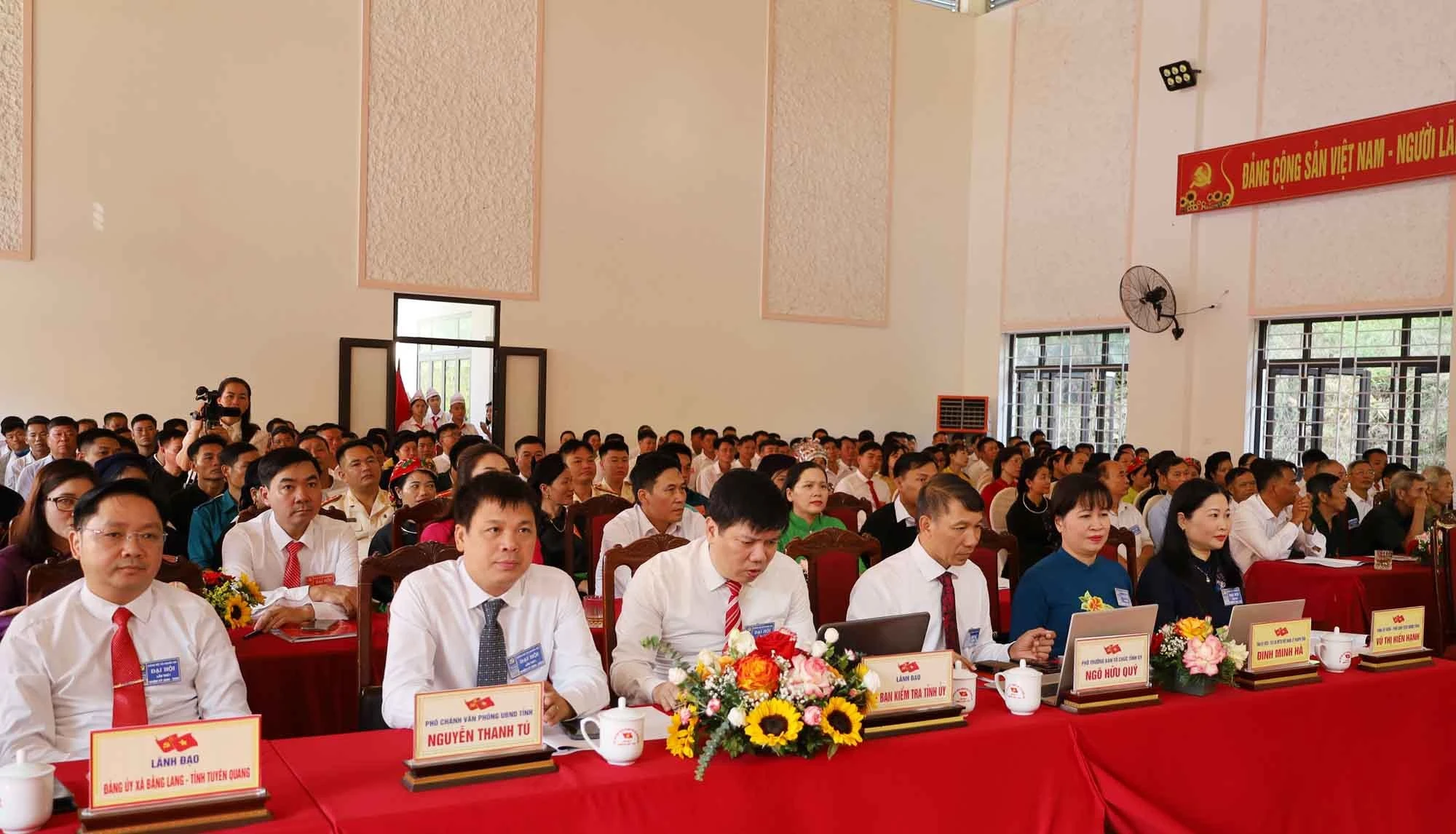 dh4.jpg