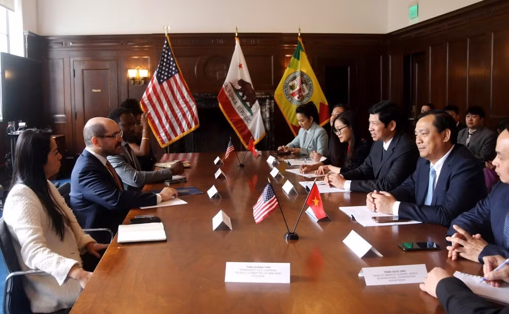 Bộ Văn hóa, Thể thao và Du lịch làm việc với chính quyền Los Angeles về cơ hội thúc đẩy hợp tác du lịch, điện ảnh.