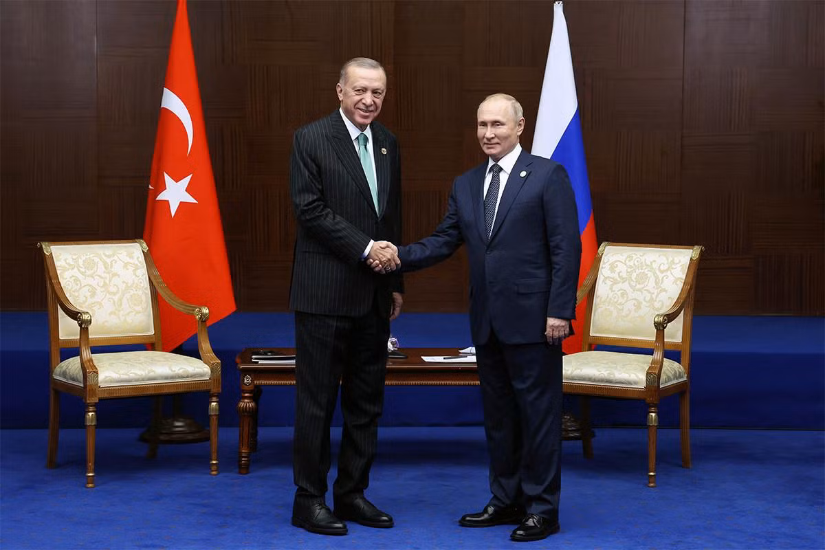 putin-gap-tong-thong-tho-nhi-ky-sputnik-2294.jpg