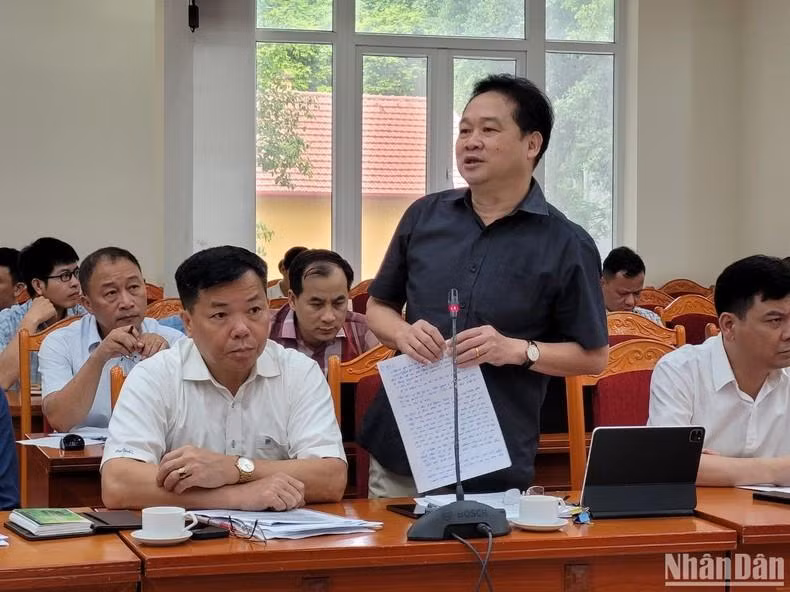 Ông Đỗ Ngọc Đoàn, Phó giám đốc Sở Nông nghiệp và Phát triển nông thôn tỉnh Phú Thọ phát biểu tại hội nghị.