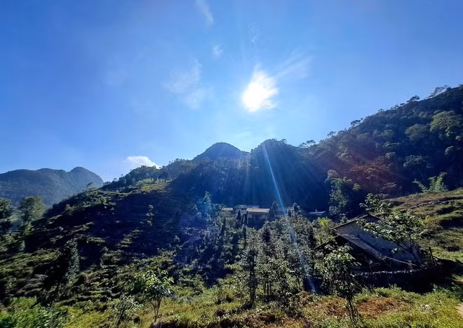 Vẻ đẹp trên cao nguyên đá Đồng Văn (Hà Giang).