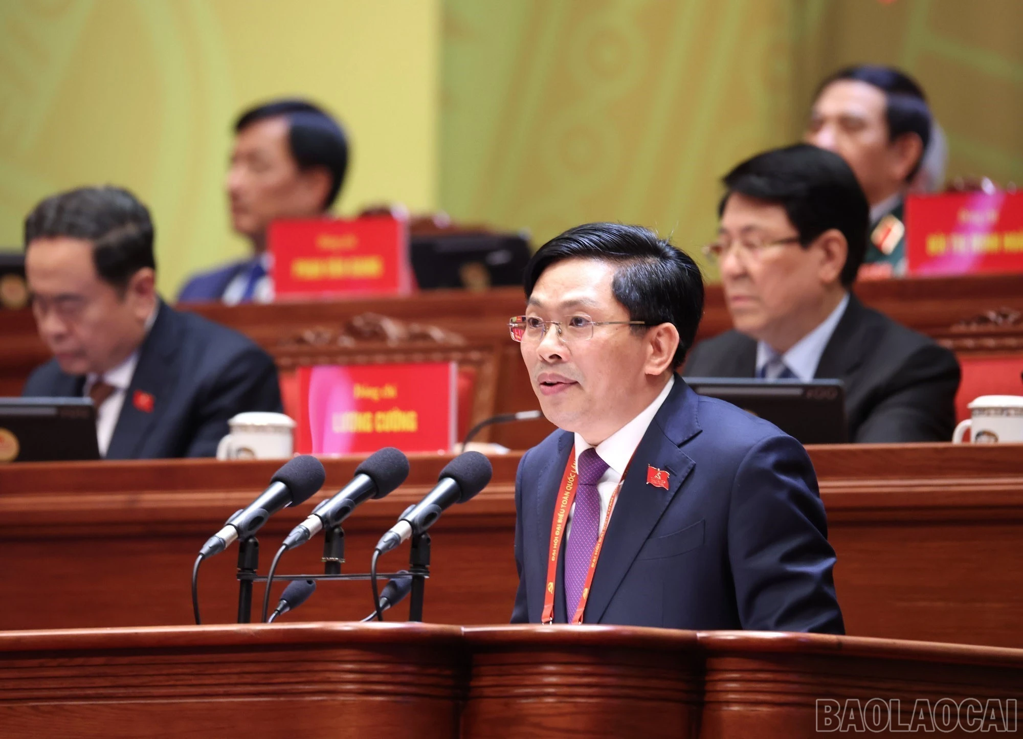 baolaocai-br_banh0121498.jpg