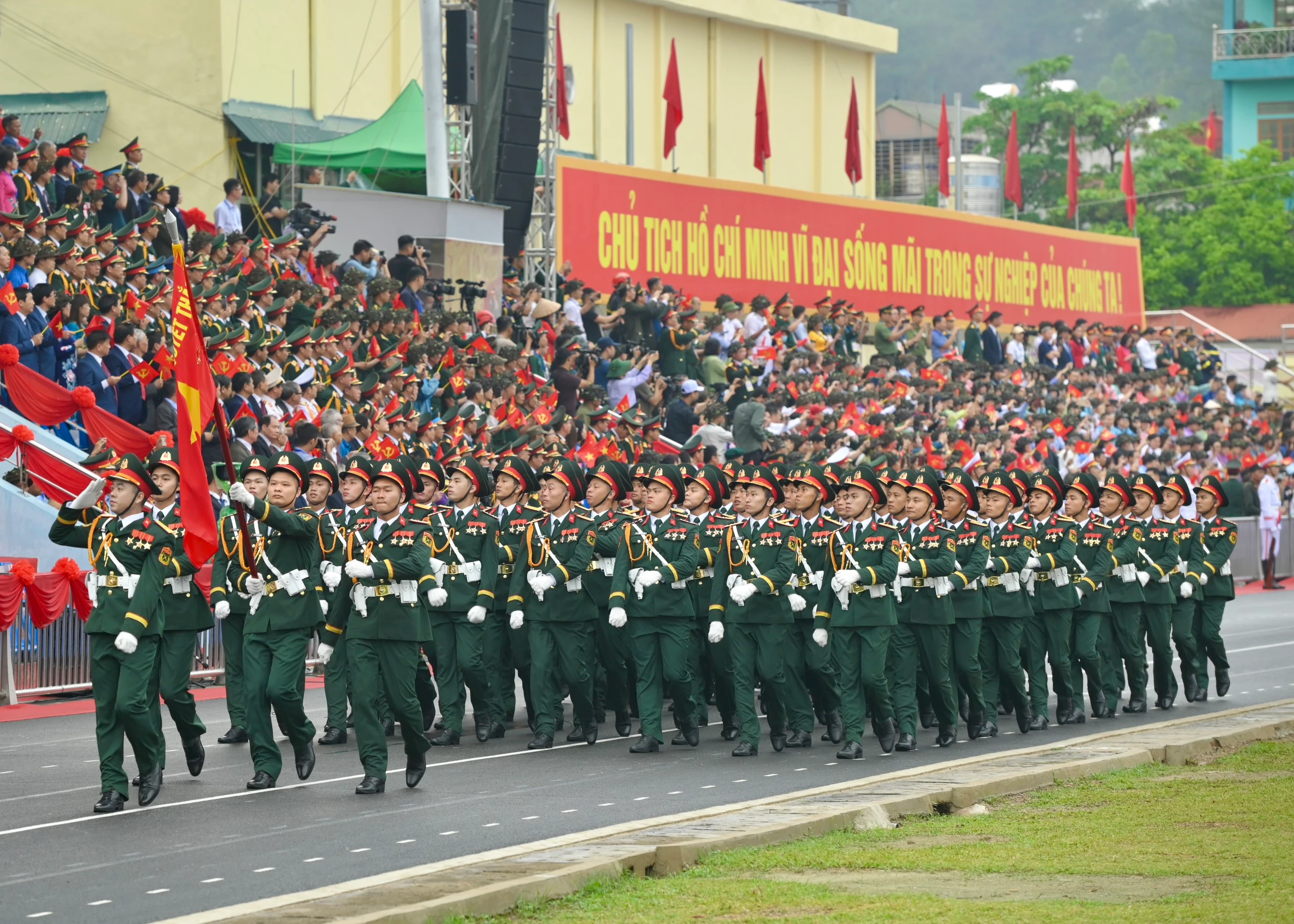 z5417317590679_38aabf835b43d5f21663151a4a717d31.jpg