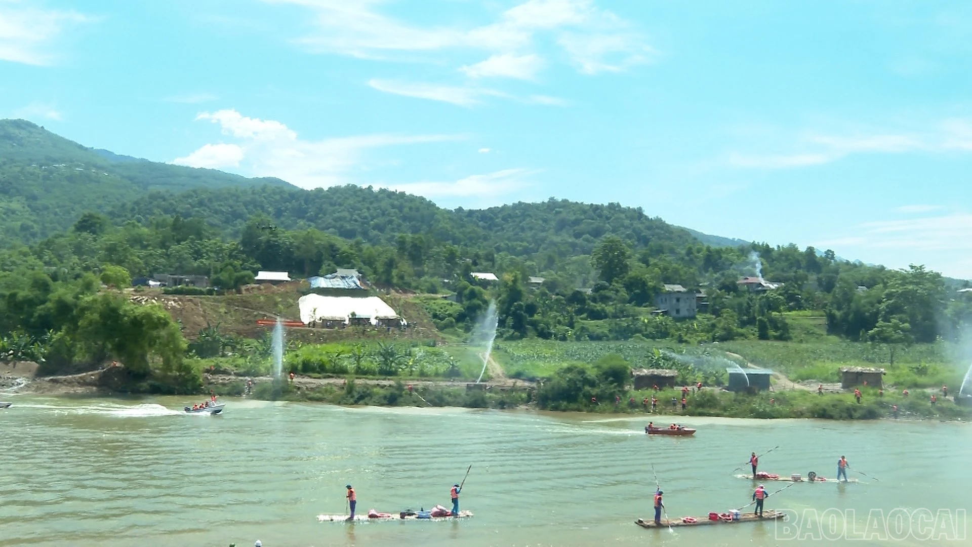 baolaocai-br_nghia-lo00-07-25-07still052.jpg