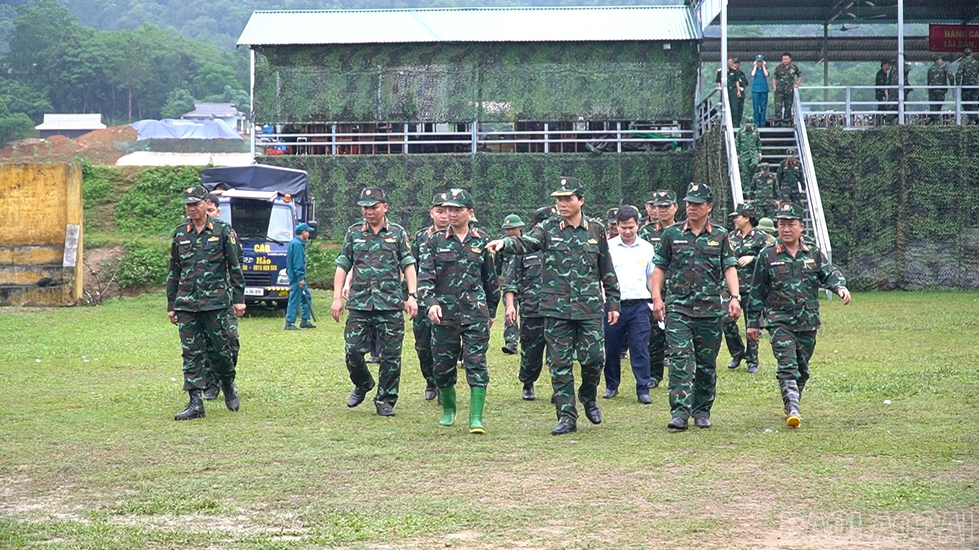 baolaocai-br_nhap-200-15-55-00still007.jpg