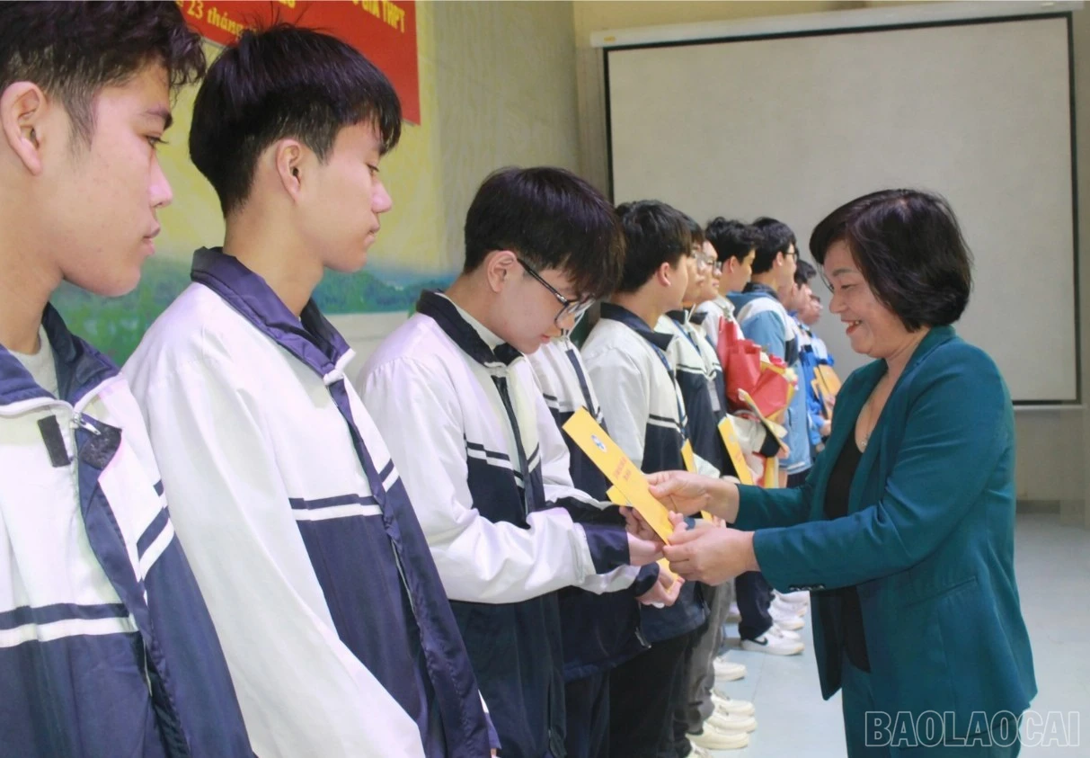 baolaocai-br_chatgpt-image-14-33-27-25-thg-1-2026-599.jpg