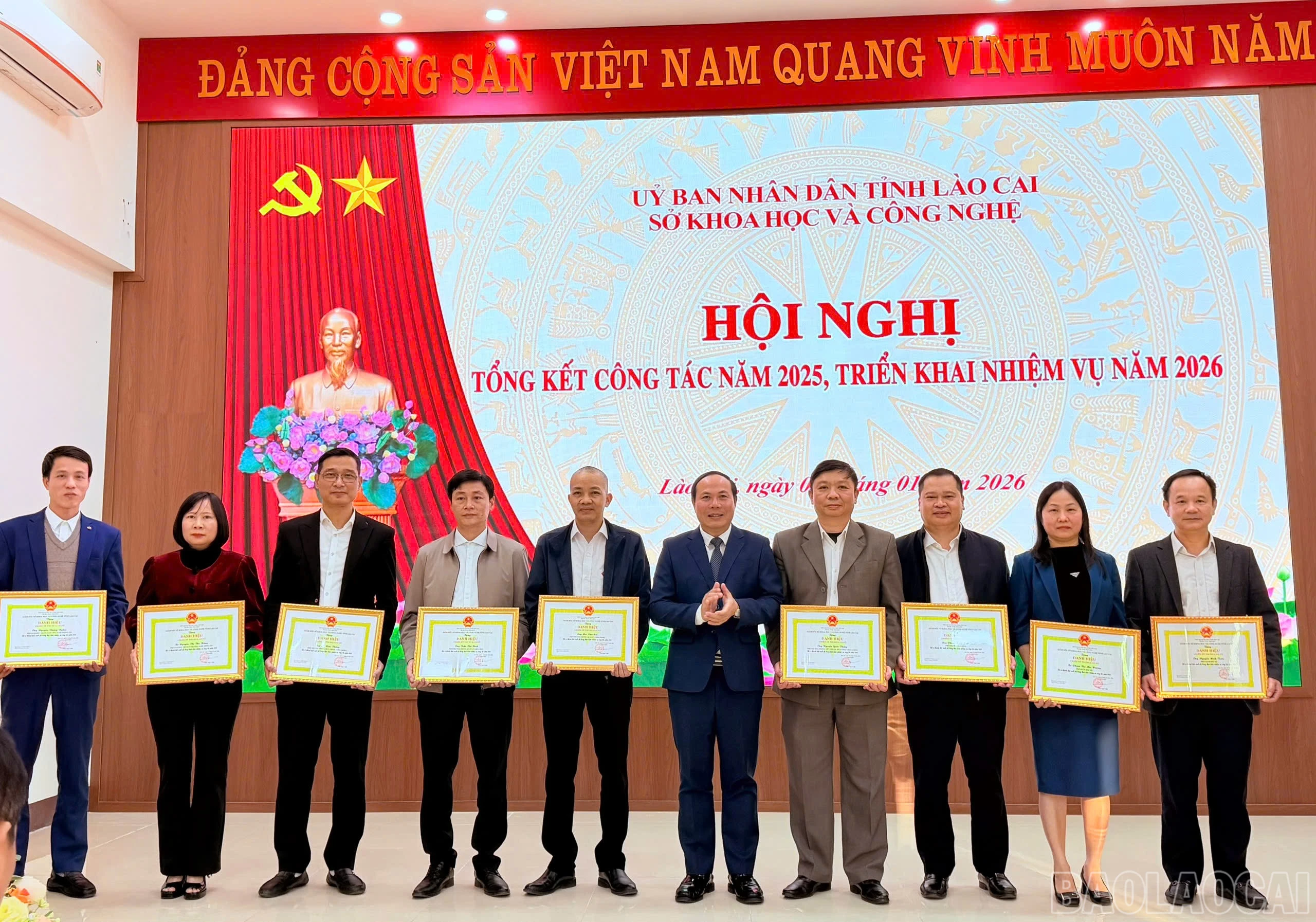 baolaocai-br_bang-khen-2.jpg