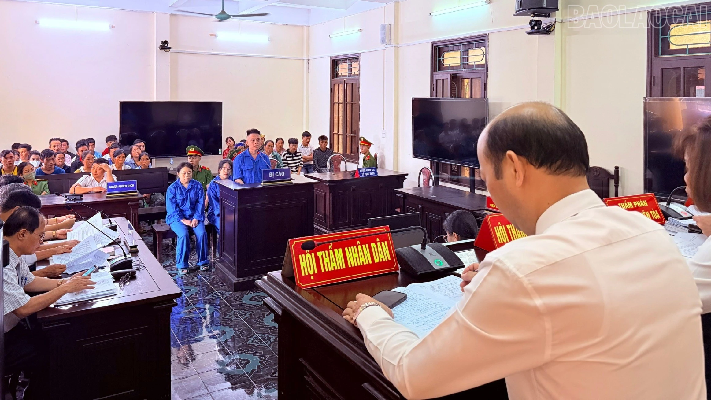 baolaocai-tr_xua-va-dong-pham-2727.jpg
