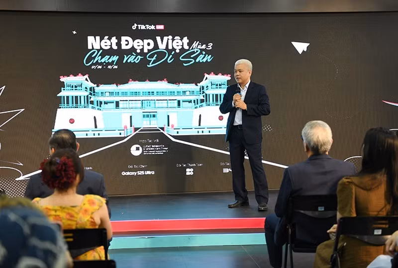 Ông Nguyễn Lâm Thanh, đại diện TikTok Việt Nam phát biểu tại sự kiện.