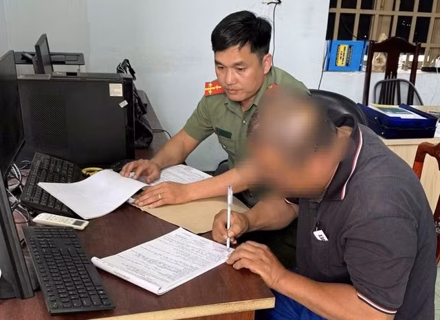 Xử phạt vi phạm hành chính đối ông N.V.Đ. vì đưa thông tin sai sự thật lên mạng xã hội, gây hoang mang dư luận.