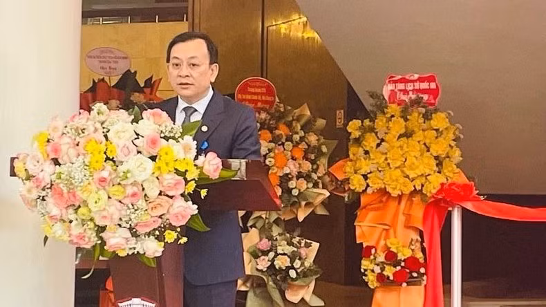Tiến sĩ Vũ Mạnh Hà, Giám đốc Bảo tàng Hồ Chí Minh phát biểu.