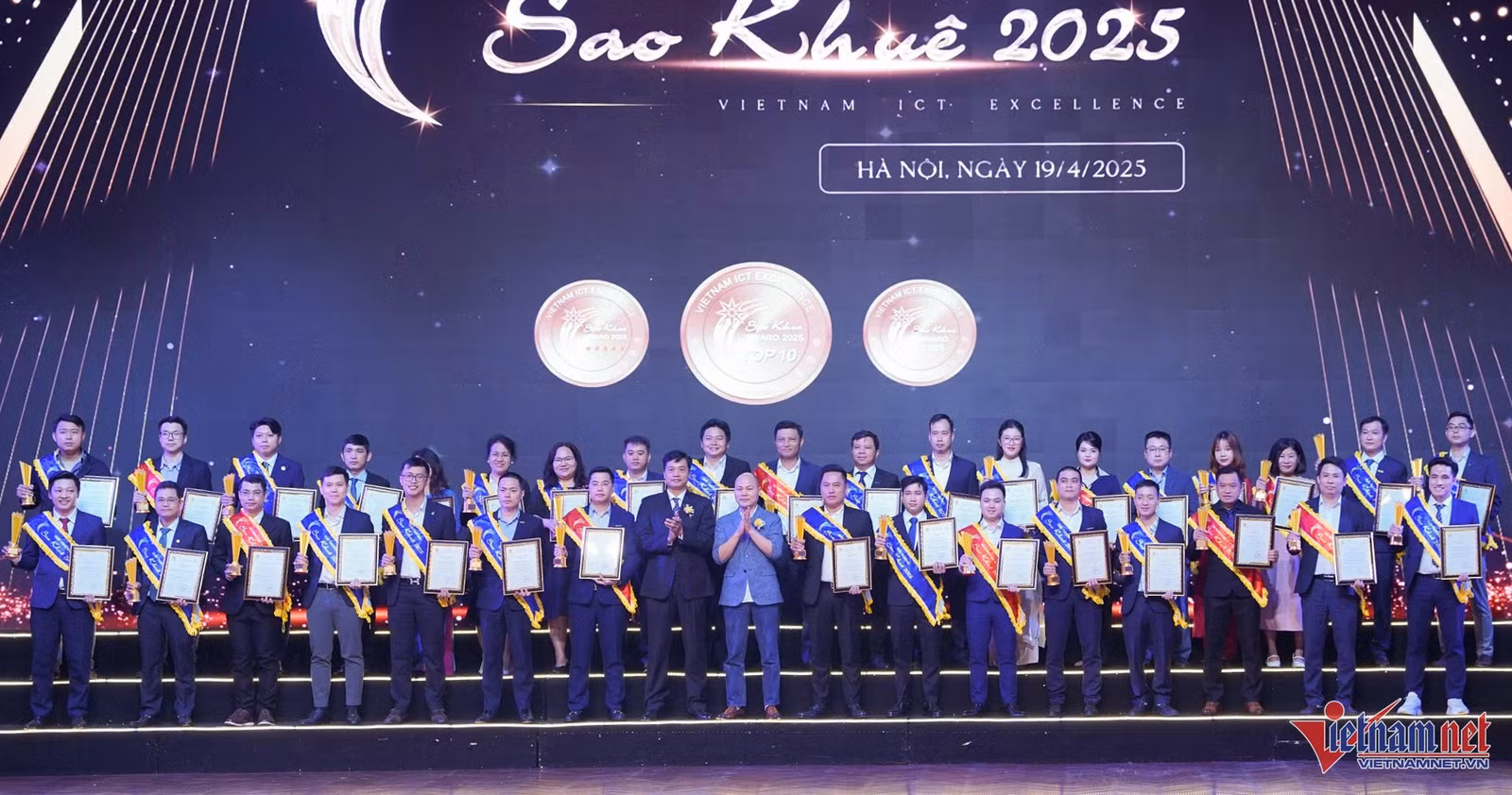 Sao Khuê 2025 vinh danh 198 sản phẩm, giải pháp của 125 doanh nghiệp công nghệ số.