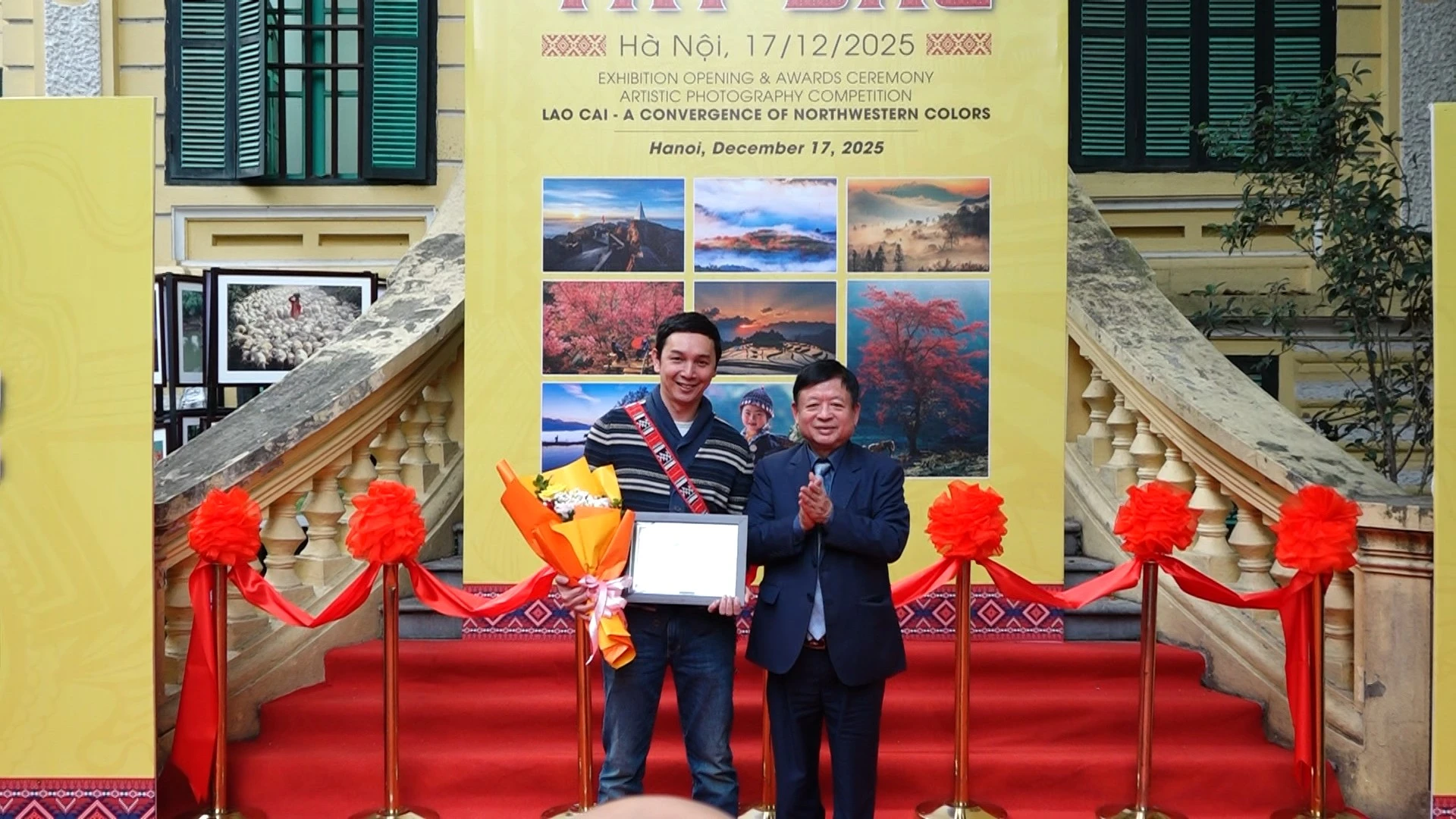 trao-giai-nhat-cho-anh-khanh.png