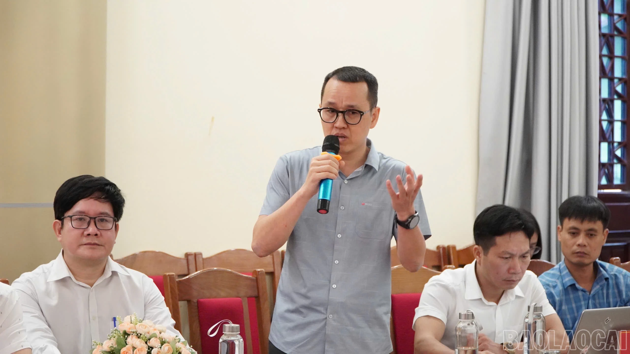 baolaocai-br_nha-khoa-hoc-trao-doi-224.jpg