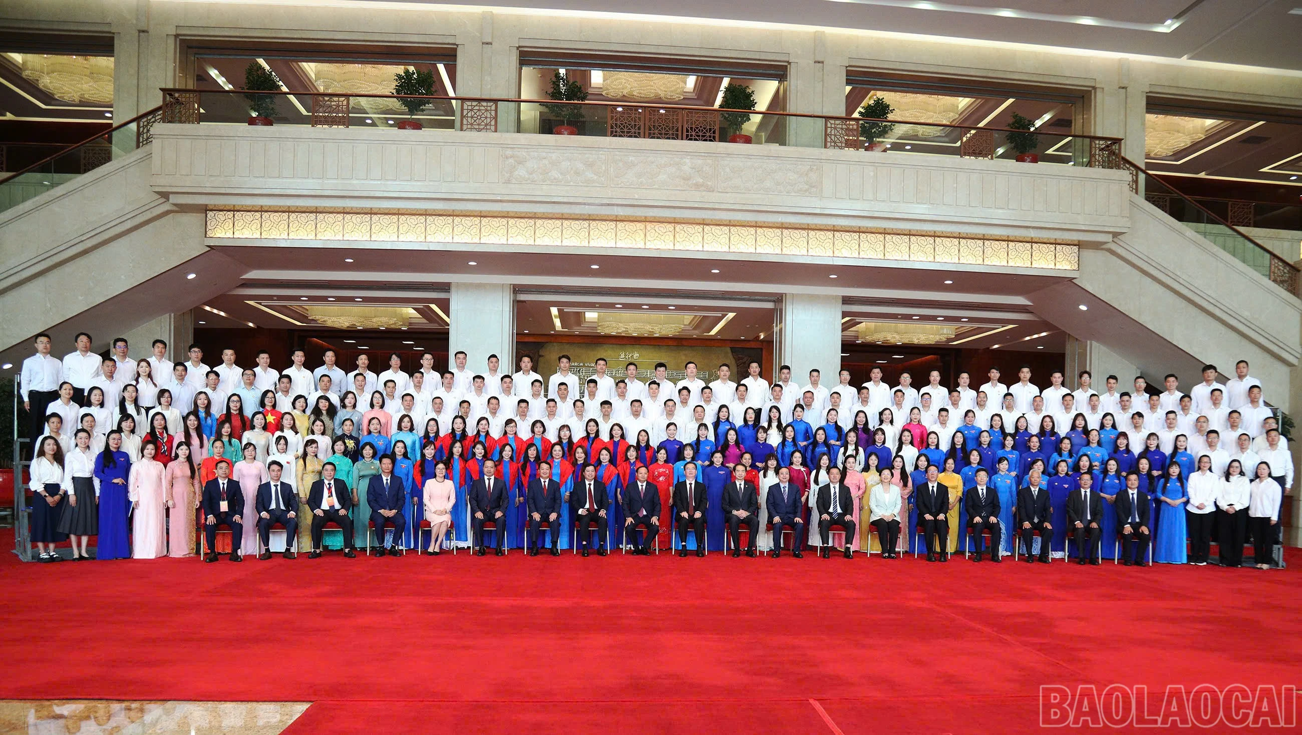 baolaocai-br_4-tinh-gap-mat-tai-trung-quoc.jpg
