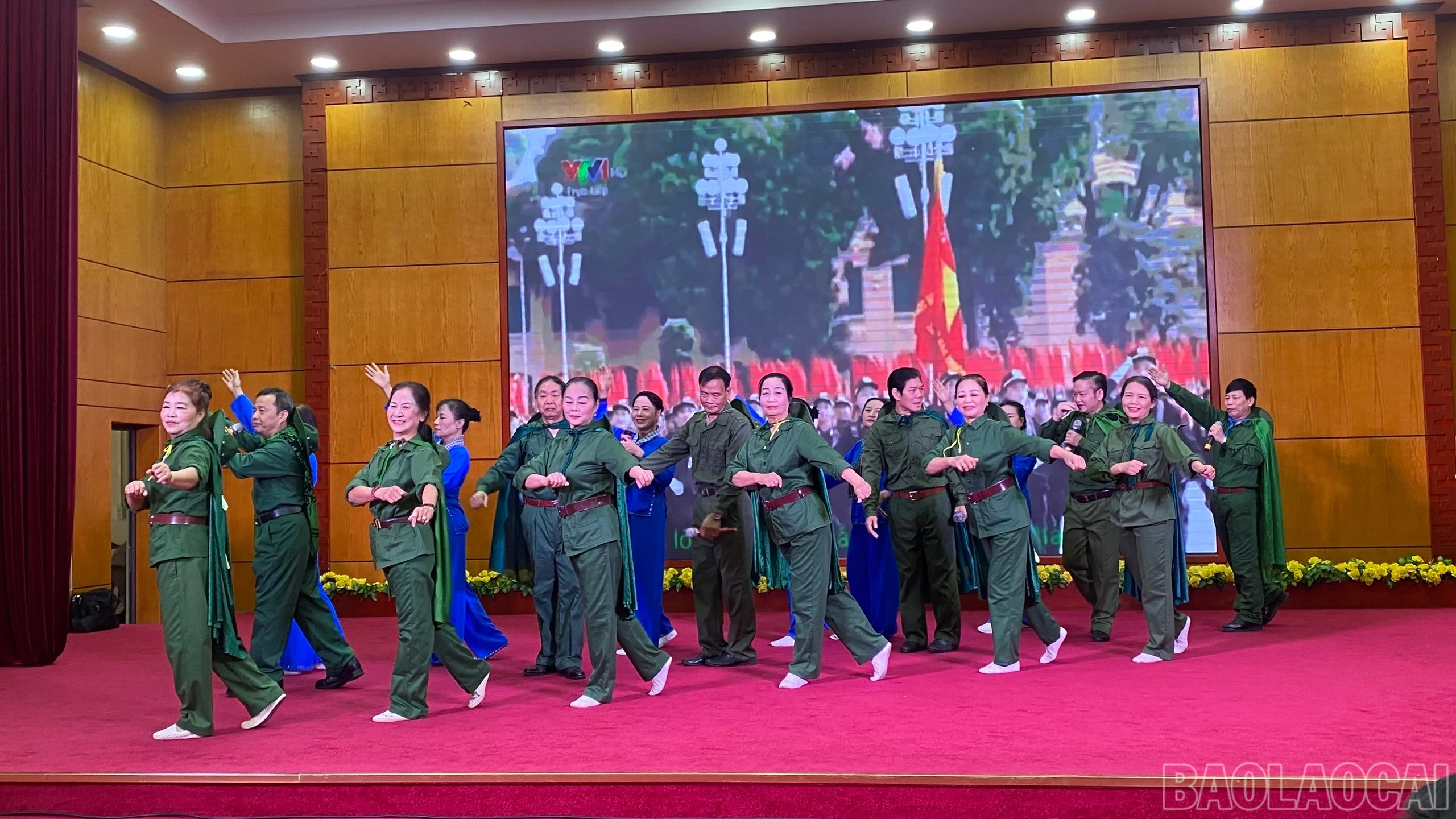 baolaocai-br_z7472572667123-62e48ed35ecba6fe13ba990e58dcfc0b.jpg