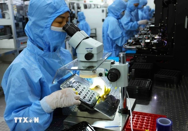 Dây chuyền sản xuất modul camera và linh kiện điện tử xuất khẩu. (Ảnh minh họa)