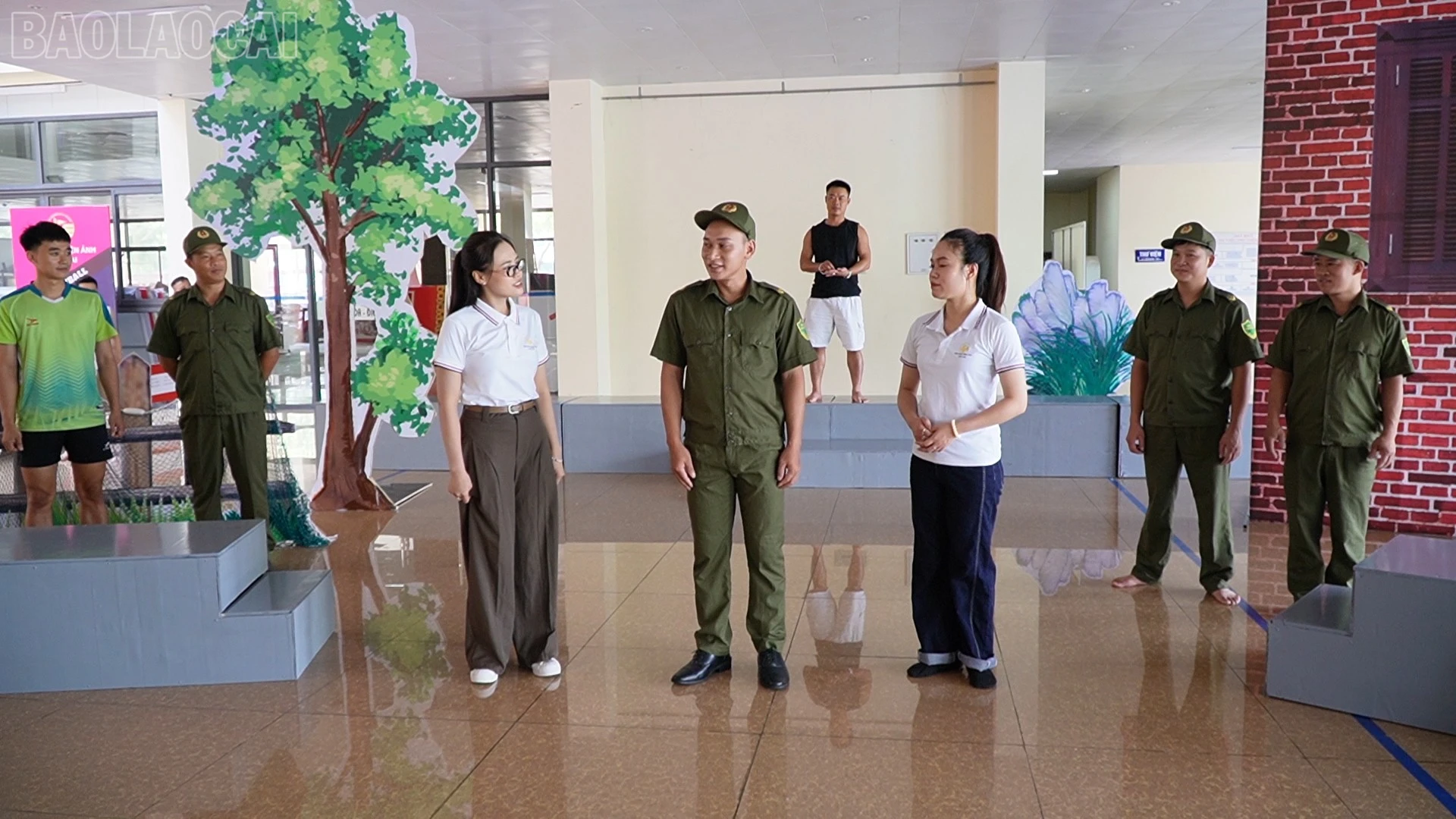 baolaocai-tl_c219000-31-00-58still019.jpg