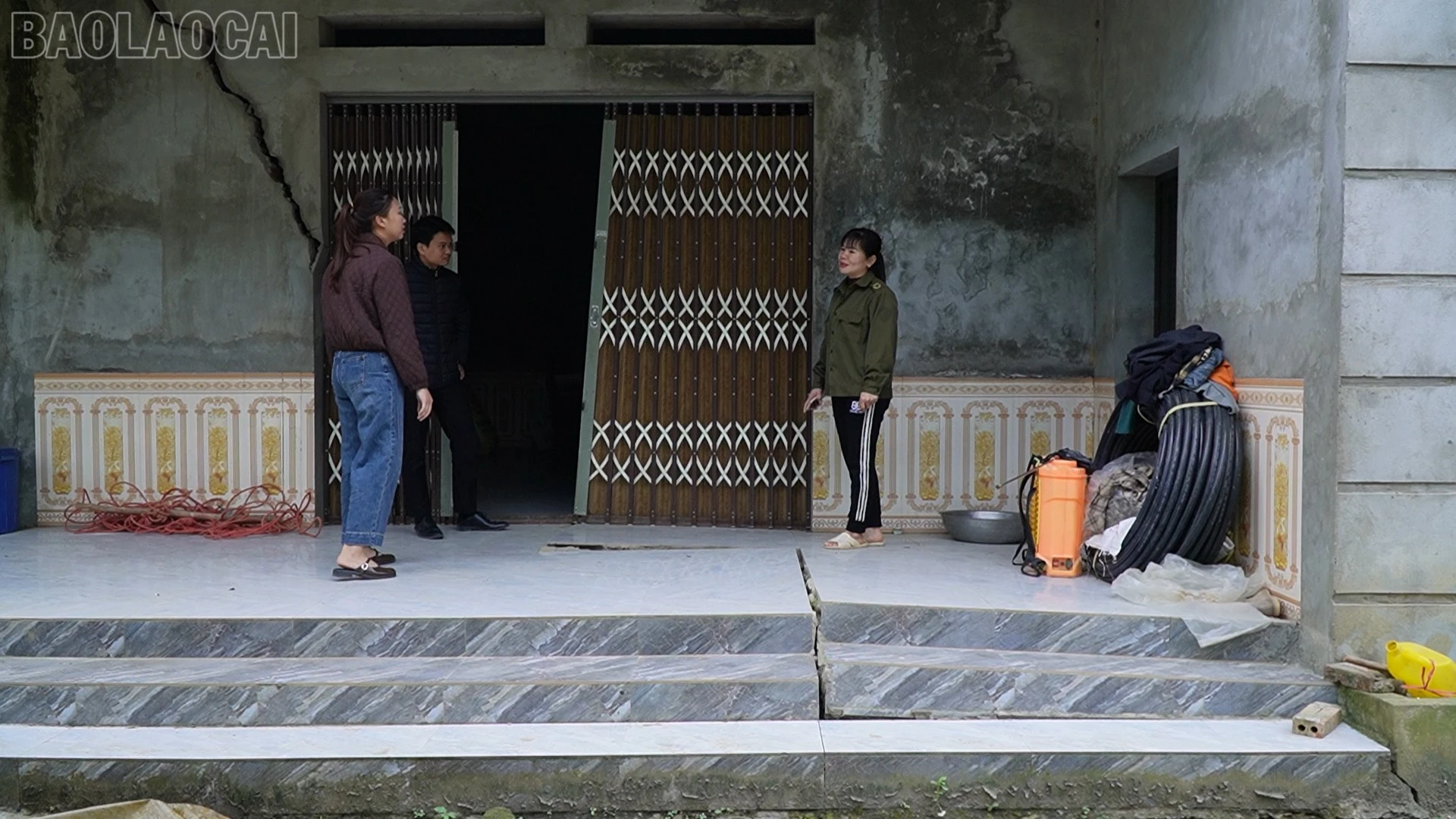 baolaocai-tl_vanh-pstl-giam-ngheo01-00-04-28still004.jpg