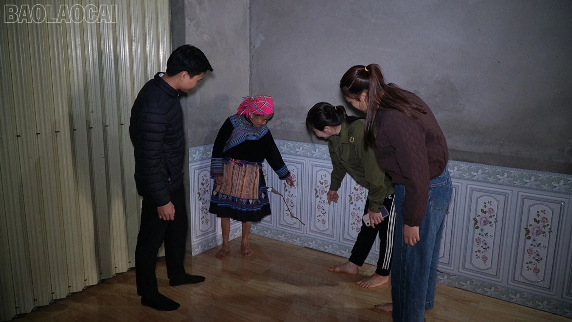 baolaocai-tl_vanh-pstl-giam-ngheo01-00-06-00still003.jpg