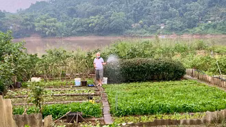 Sông Hồng kể chuyện nhà nông
