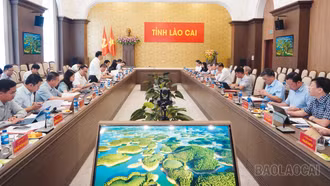 Thông qua dự thảo báo cáo kết quả giám sát Ban Thường vụ Đảng ủy UBND tỉnh