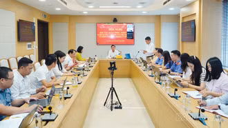 Đảng ủy Các cơ quan Đảng tỉnh tổ chức nghiên cứu, học tập quán triệt, triển khai nghị quyết, chỉ thị của Bộ Chính trị