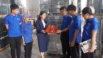 Gắn xây dựng Đảng với phát triển doanh nghiệp