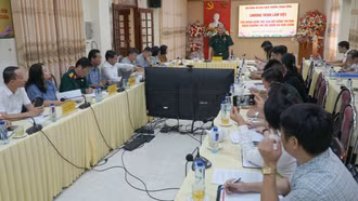 Hội đồng Thi đua - Khen thưởng Trung ương làm việc tại xã Văn Chấn