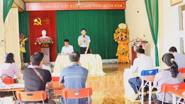 Phường Âu Lâu đối thoại với người dân về phương án bồi thường dự án đường sắt Lào Cai - Hà Nội - Hải Phòng