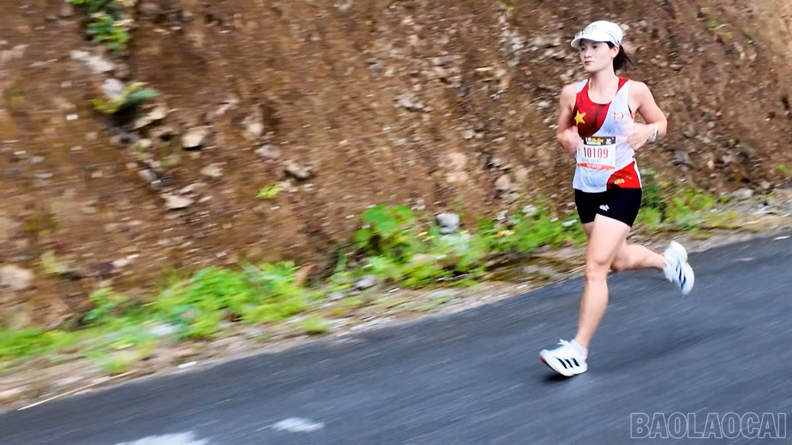 baolaocai-br_chuyen-de-van-hoa-the-thao-copy00-14-02-20still867.jpg