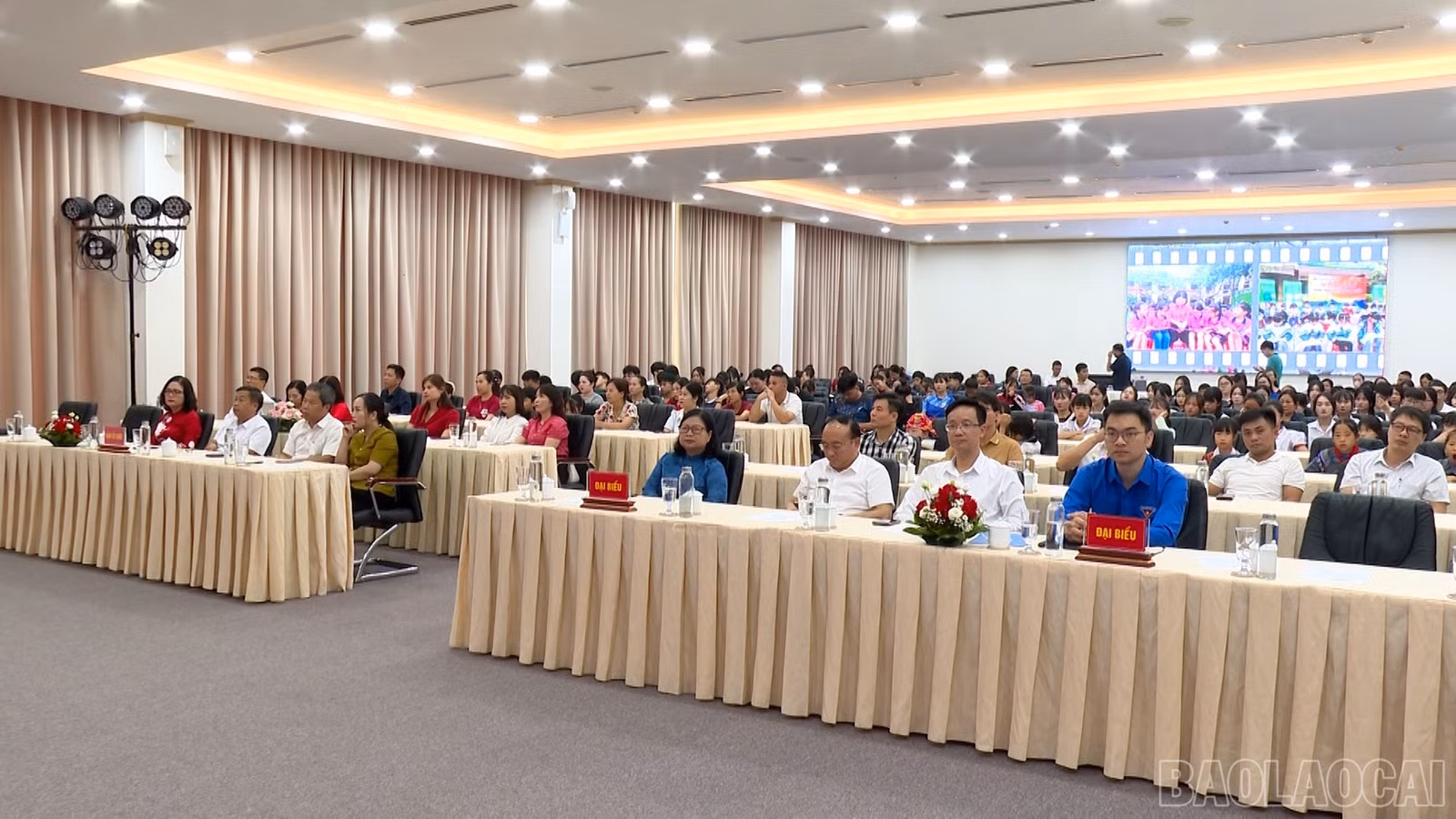 baolaocai-br_chuyen-de-van-hoa-the-thao-copy00-14-02-15still118.jpg