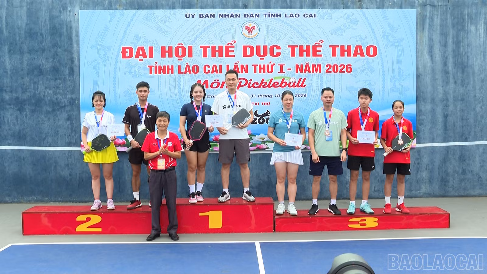 baolaocai-br_bandicam-2026-10-31-10-30-21-81600-01-50-27still008.jpg