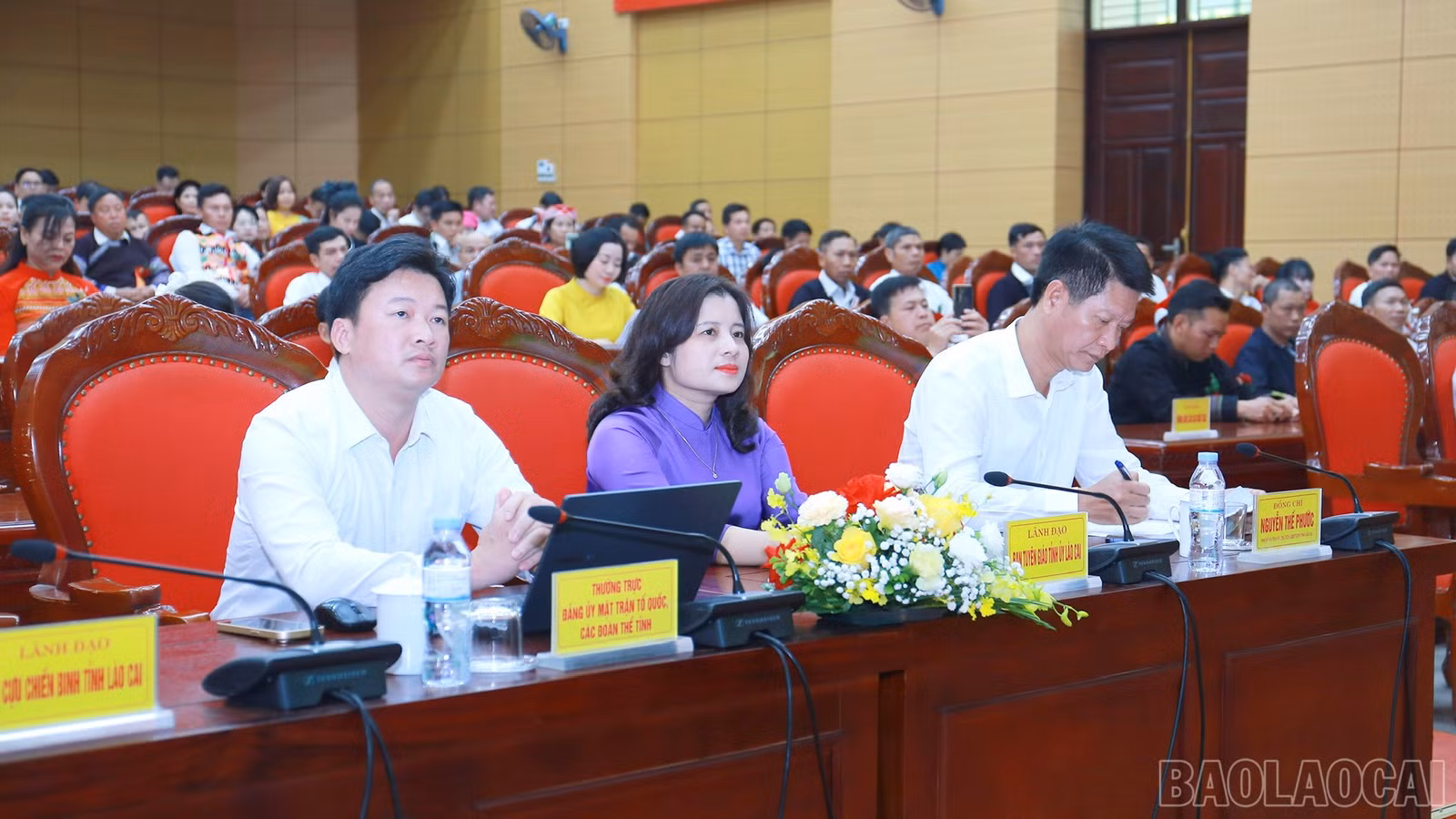Các đại biểu tham dự hội nghị tôn vinh “Nông dân Lào Cai xuất sắc” năm 2026.