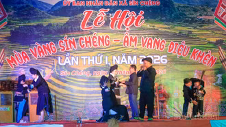 Hơn 50.000 lượt người dân, du khách về với Lễ hội Mùa vàng Sín Chéng