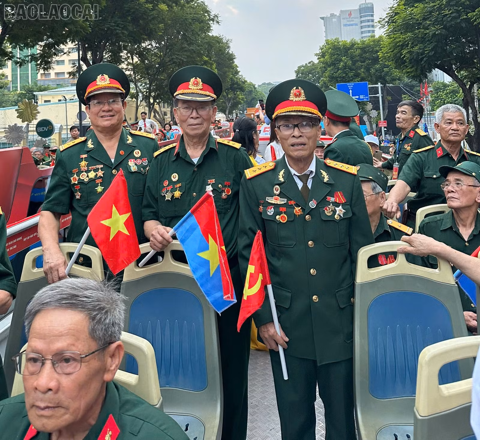 baolaocai-tl_z6555353399404-eeeb4932fb505e124369ea22d70e0ad5.jpg