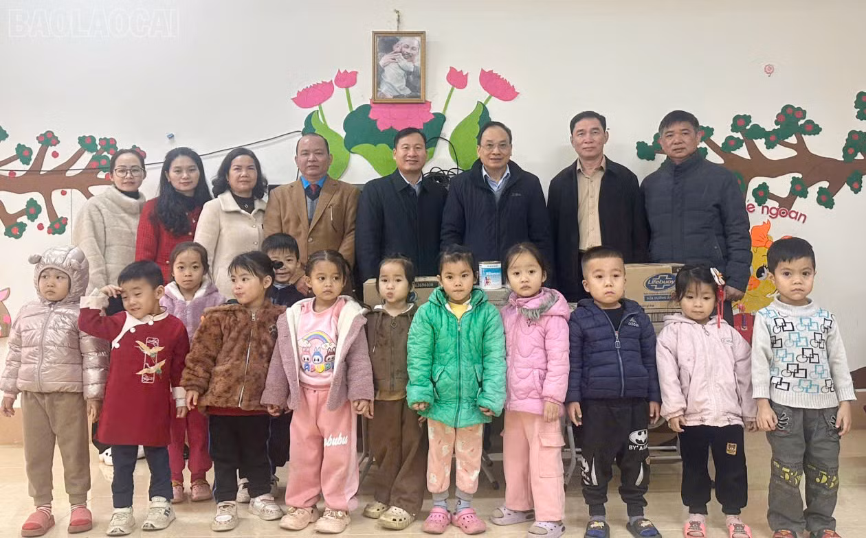 baolaocai-tl_z6255878317282-db5845bb7d900f208b5cb6eb4d482dca.jpg