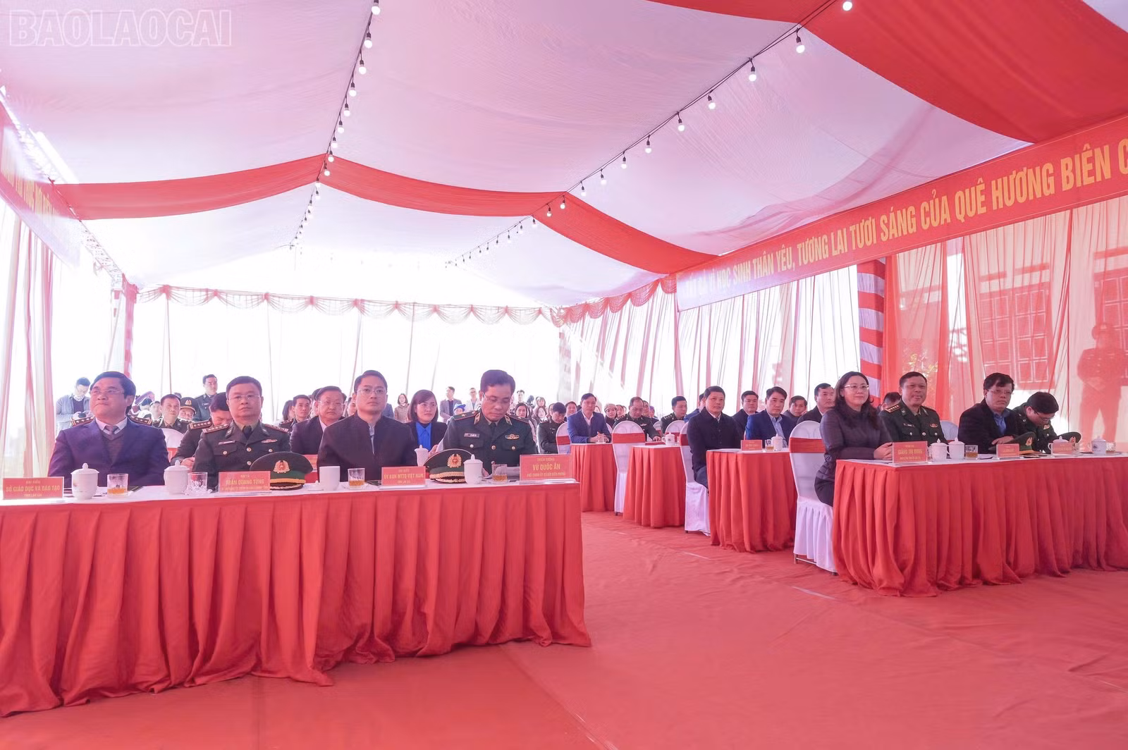 baolaocai-tl_z7273957524466-9db174371b38d1225c46dee0644379fd.jpg