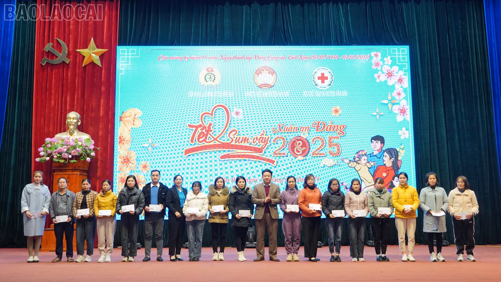 baolaocai-tl_tang-qua.jpg