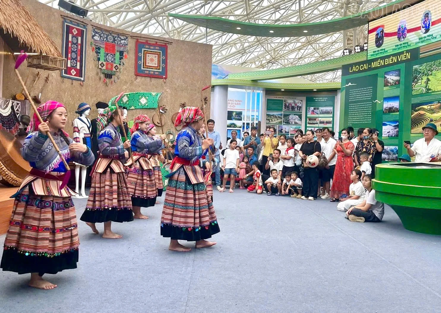 baolaocai-tr_z7293882357661-d99b231754aa63cc76befc2e3a270577.jpg