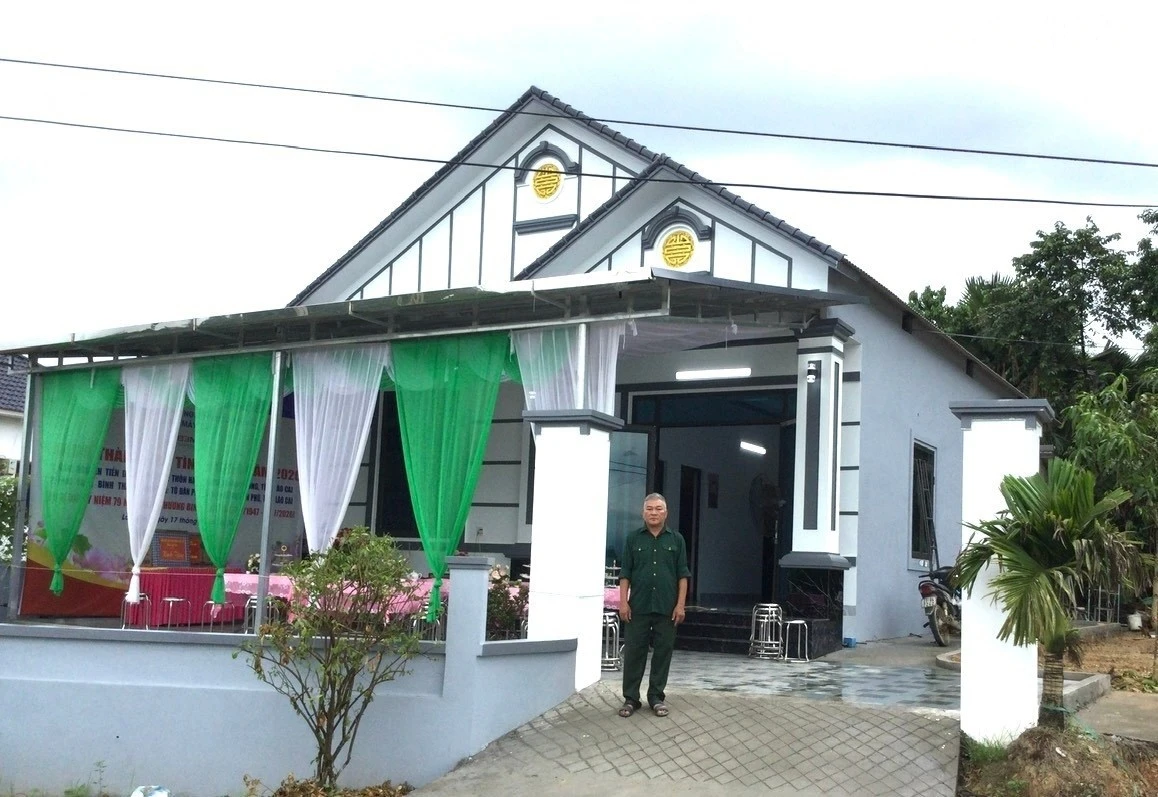 baolaocai-tr_anh-nha-tinh-nghia-1.jpg