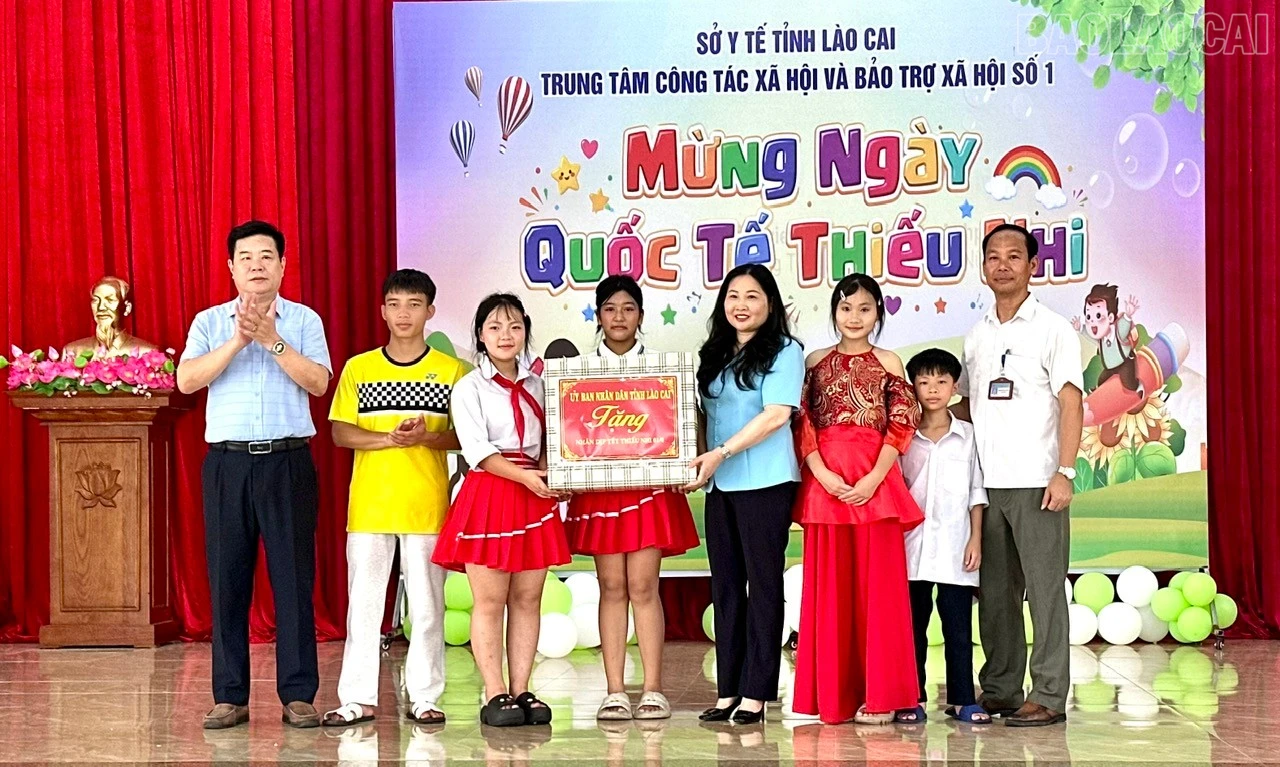 baolaocai-tr_z7887528054449-9c7135ba5cb90366388a362d61bba1e8.jpg