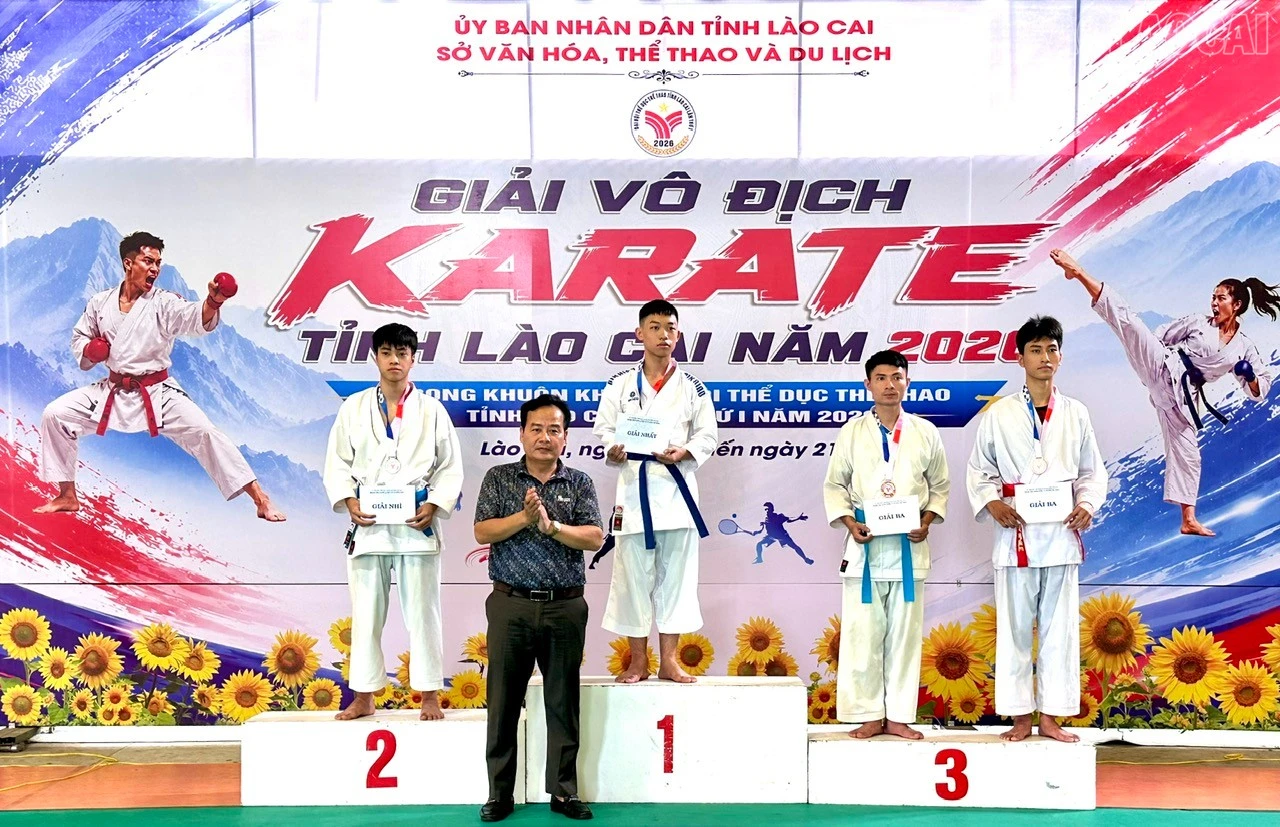 baolaocai-tr_z7952827319526-a28eed2339a20ee745548fbf4680c3b9.jpg