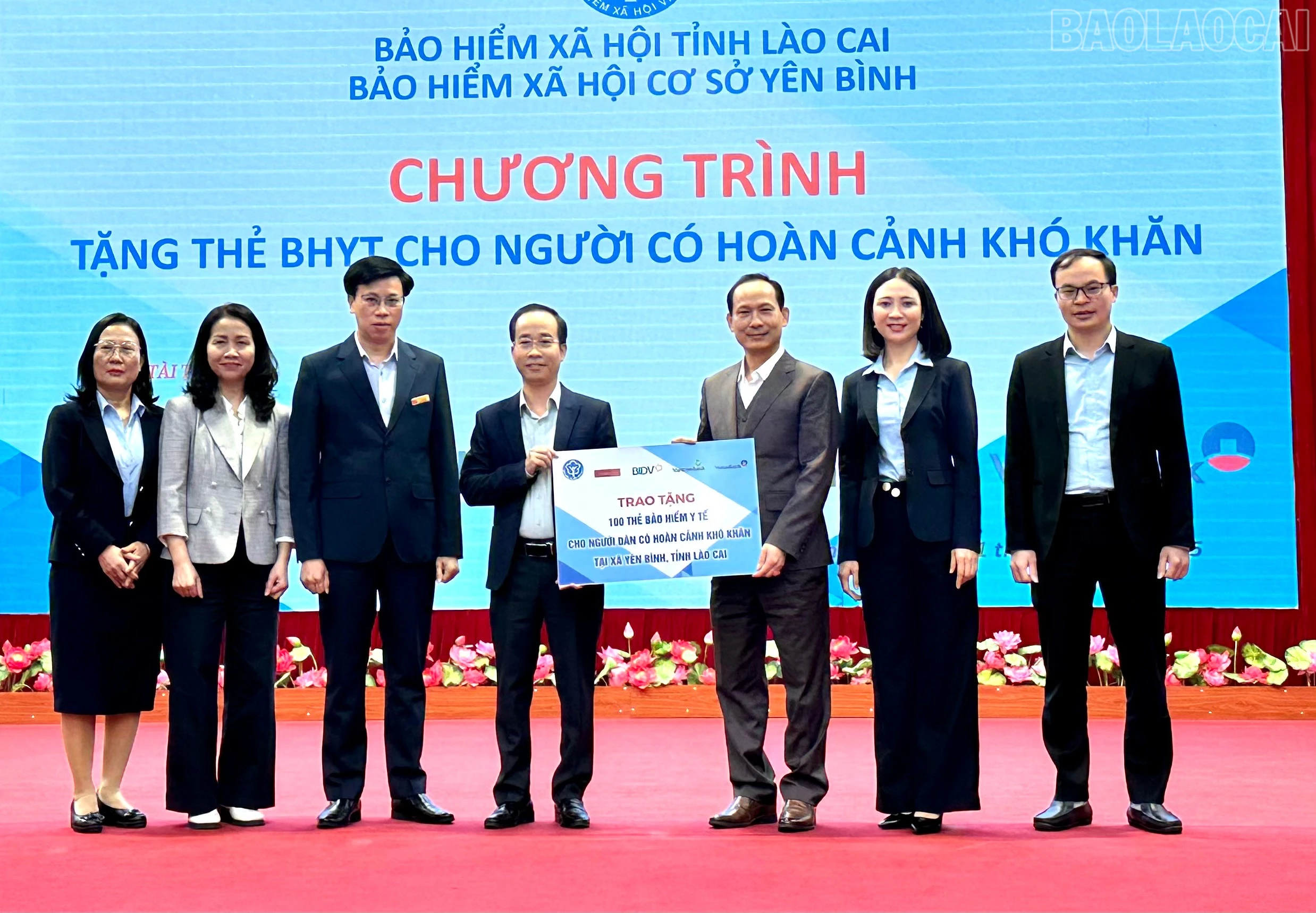 baolaocai-tr_z7315360354916-9a9516d6b24be70b3a1ba38d03a9ff67.jpg