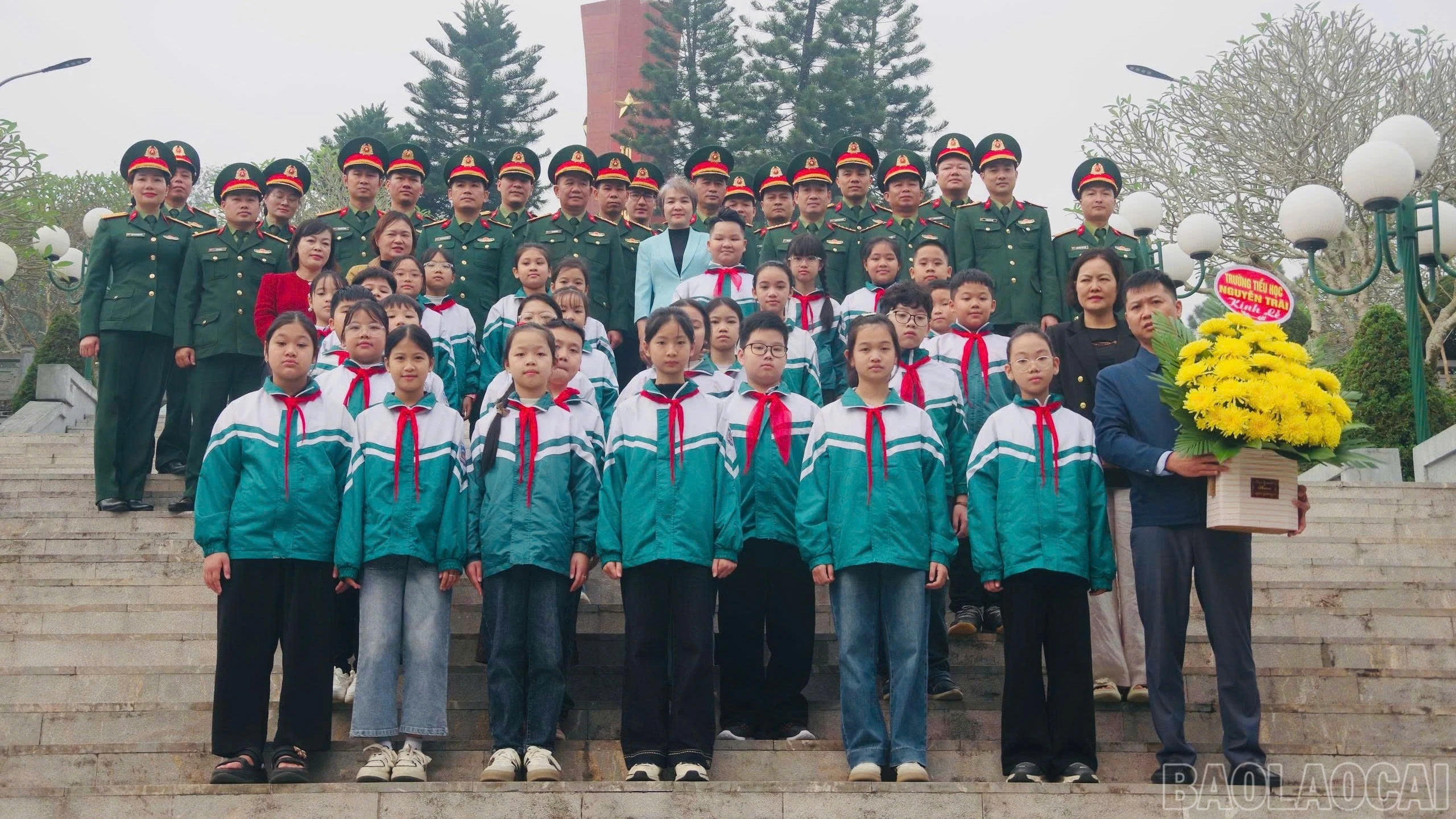 baolaocai-br_z7343254699895-5e3704f4ba70e1bdedebb14355a76dc7-copy.jpg